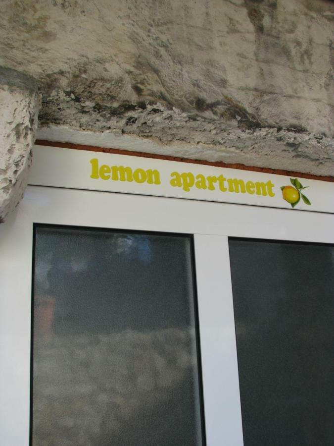 Apartments And Room Lemon Vis Exterior photo